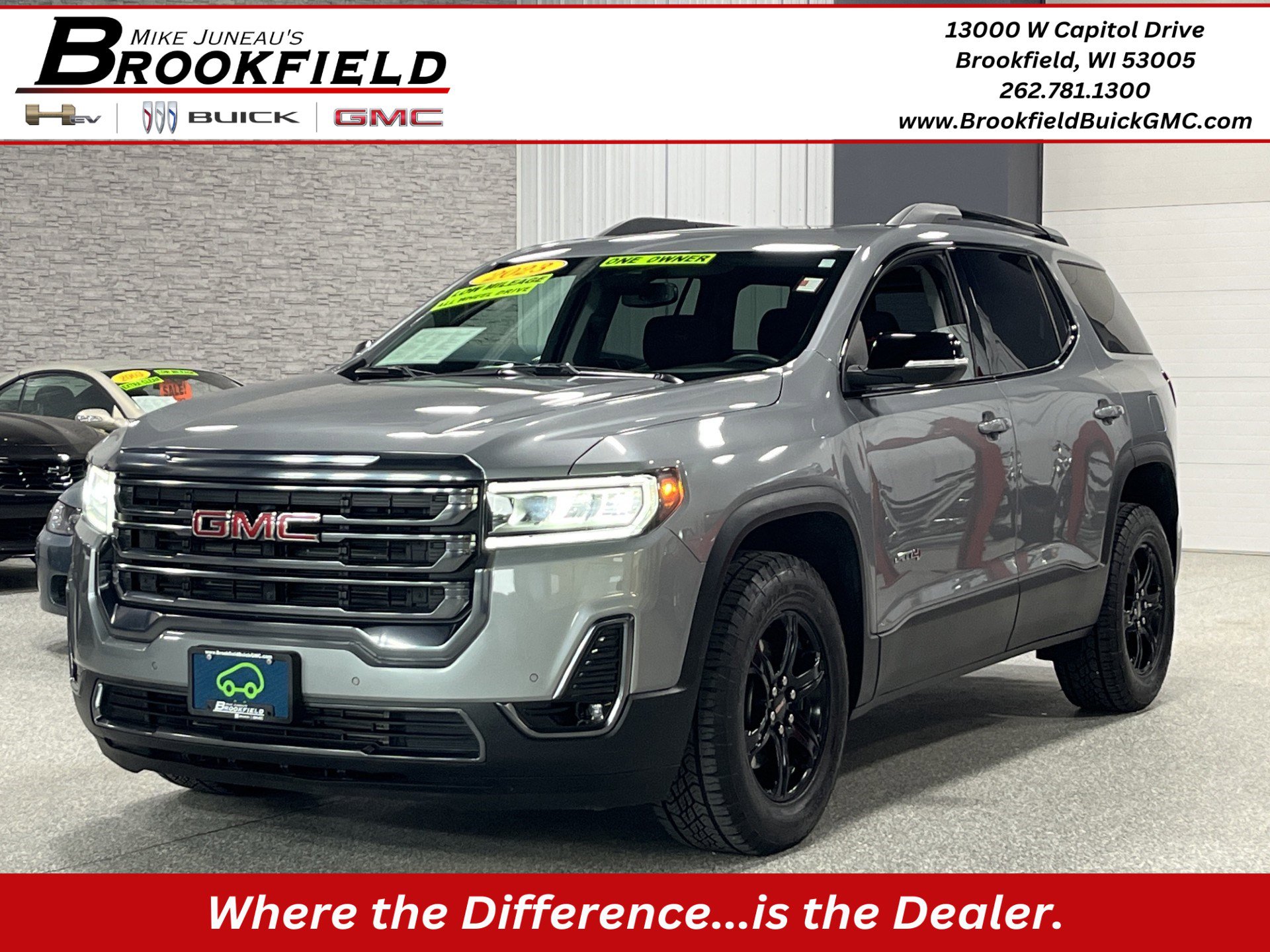 2023 GMC Acadia AT4 AWD's photo