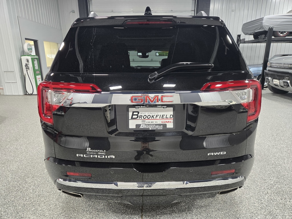 Used 2023 GMC Acadia Denali SUV