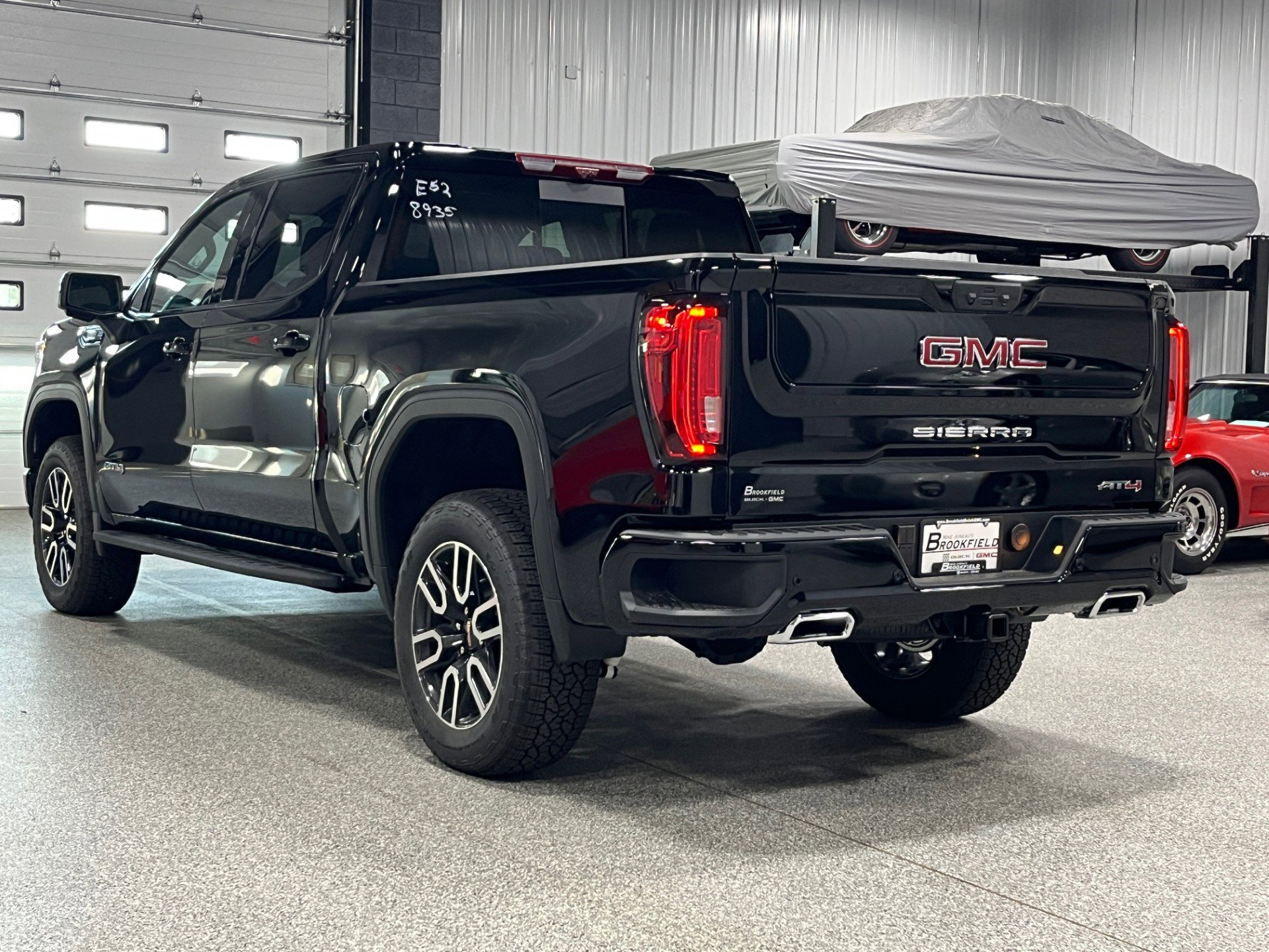 2026 Gmc Sierra 1500 AT4 photo 3