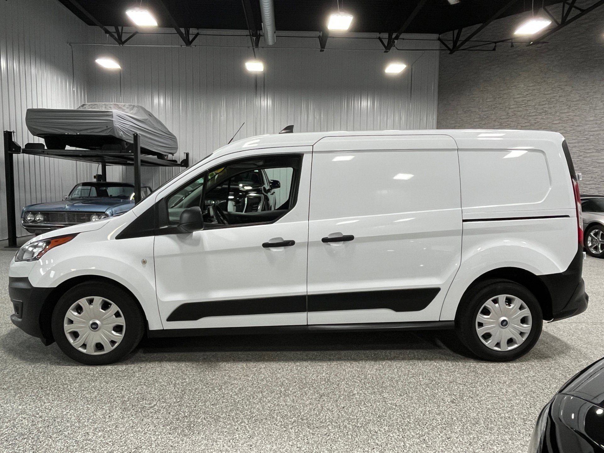 Used 2022 Ford Transit Connect XL with VIN NM0LS7S20N1523354 for sale in Brookfield, WI