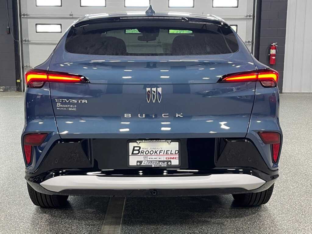 New 2025 Buick Envista Sport Touring SUV