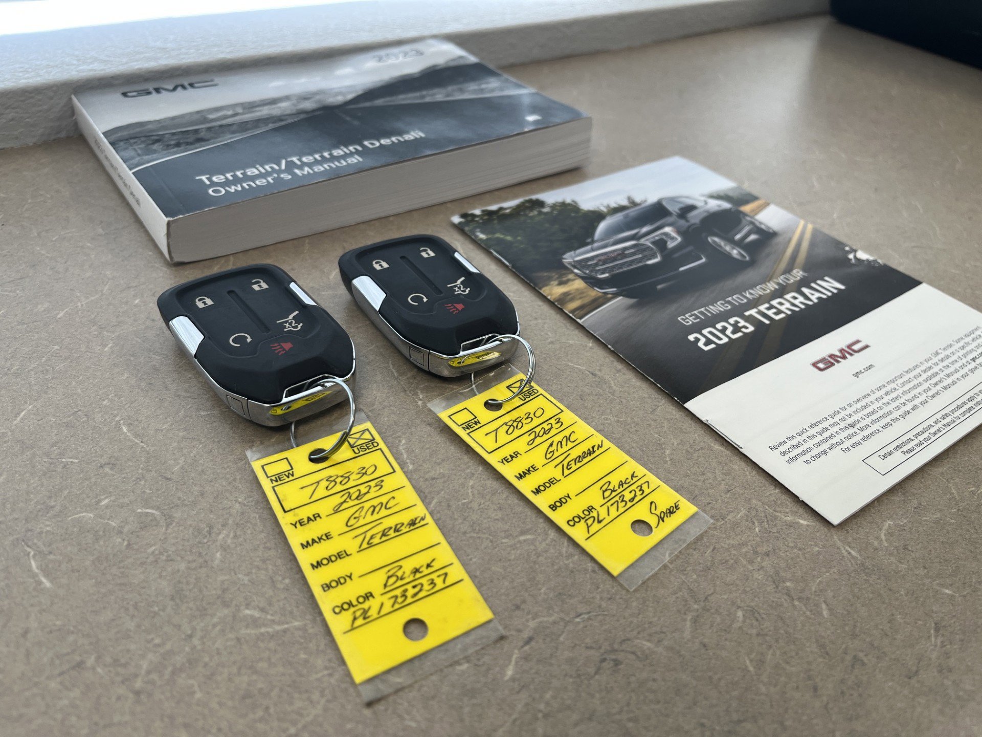 2023 GMC Terrain SLE - Photo 16
