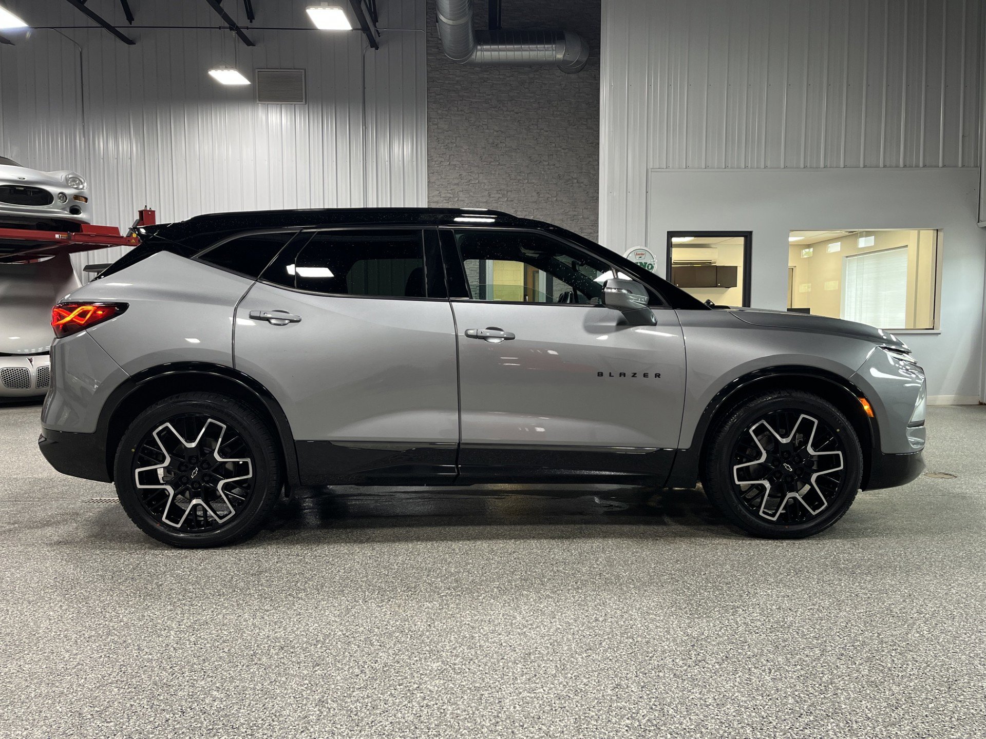 2023 Chevrolet Blazer RS - Photo 6