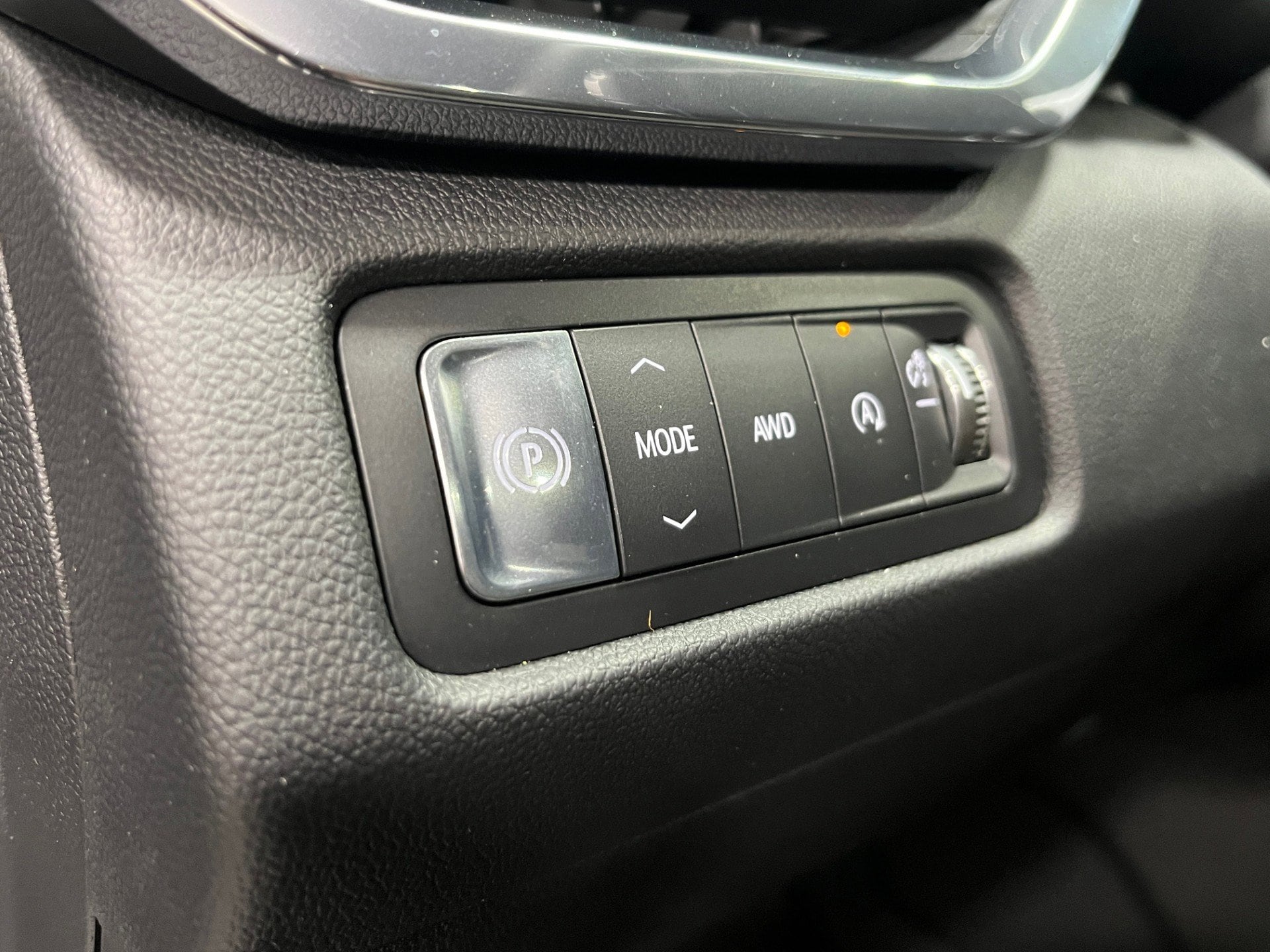 2026 GMC Acadia Elevation - Photo 12