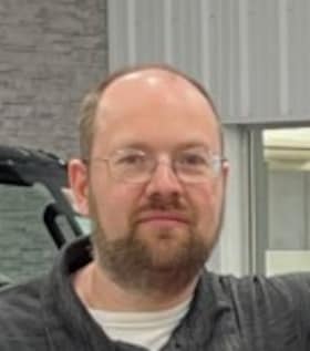 Staff member JOHN DOYLE from ID_bfa9b0c7d72e