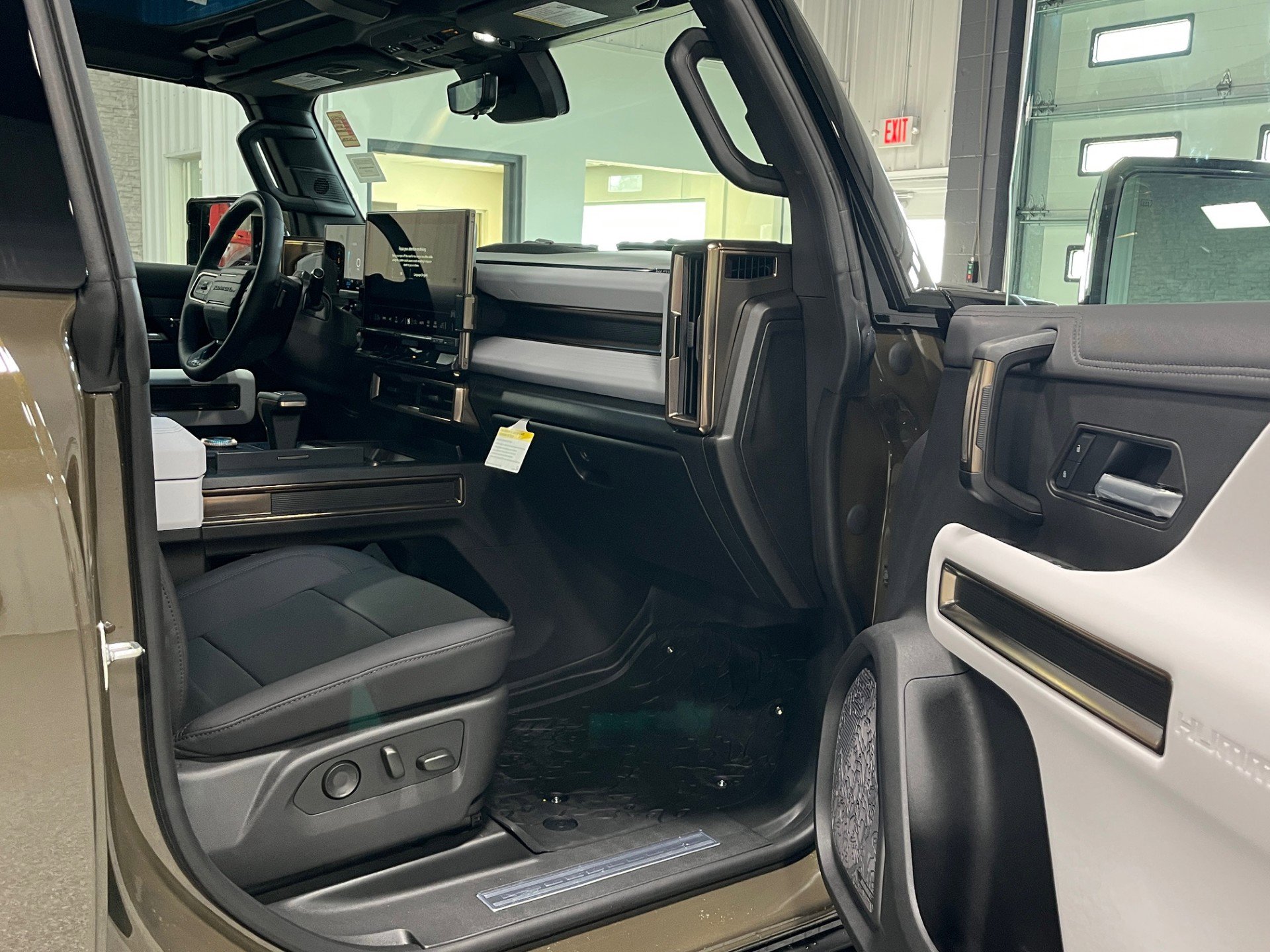 2025 GMC HUMMER EV 3X - Photo 9
