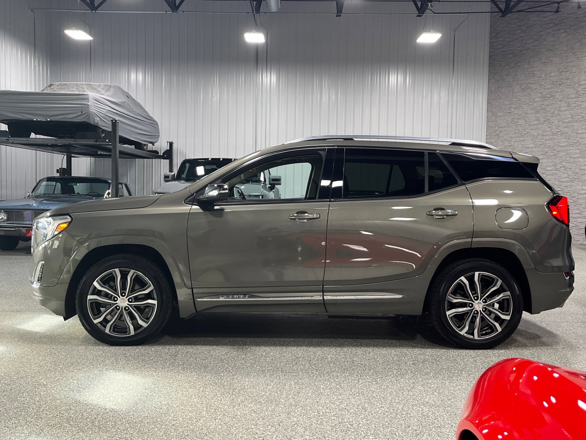 2018 Gmc Terrain Denali photo 2