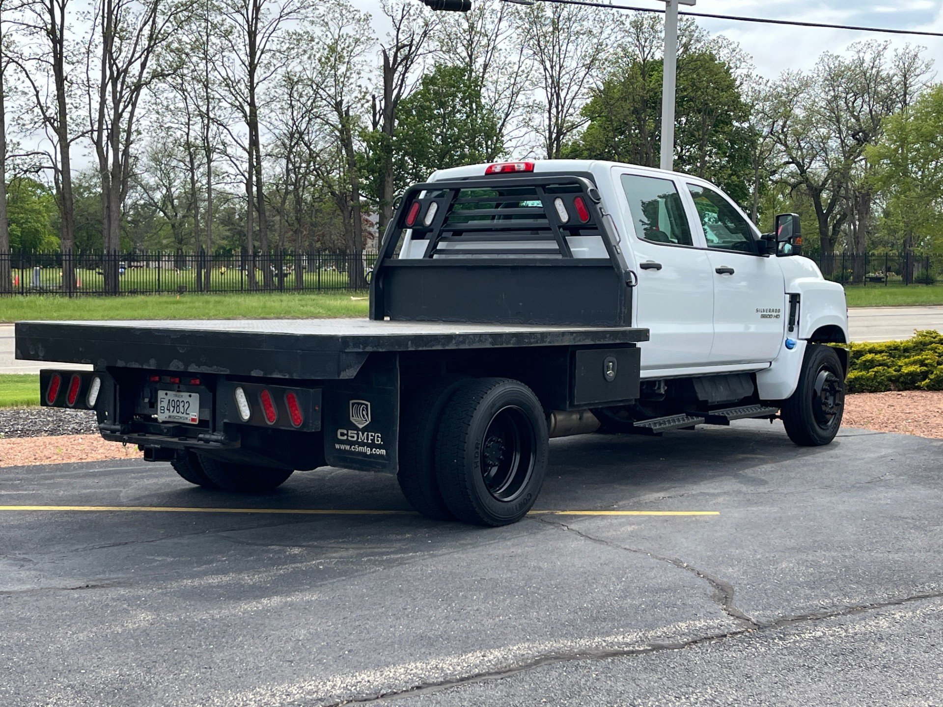 2019 Chevrolet Silverado 5500HD Work Truck photo 4