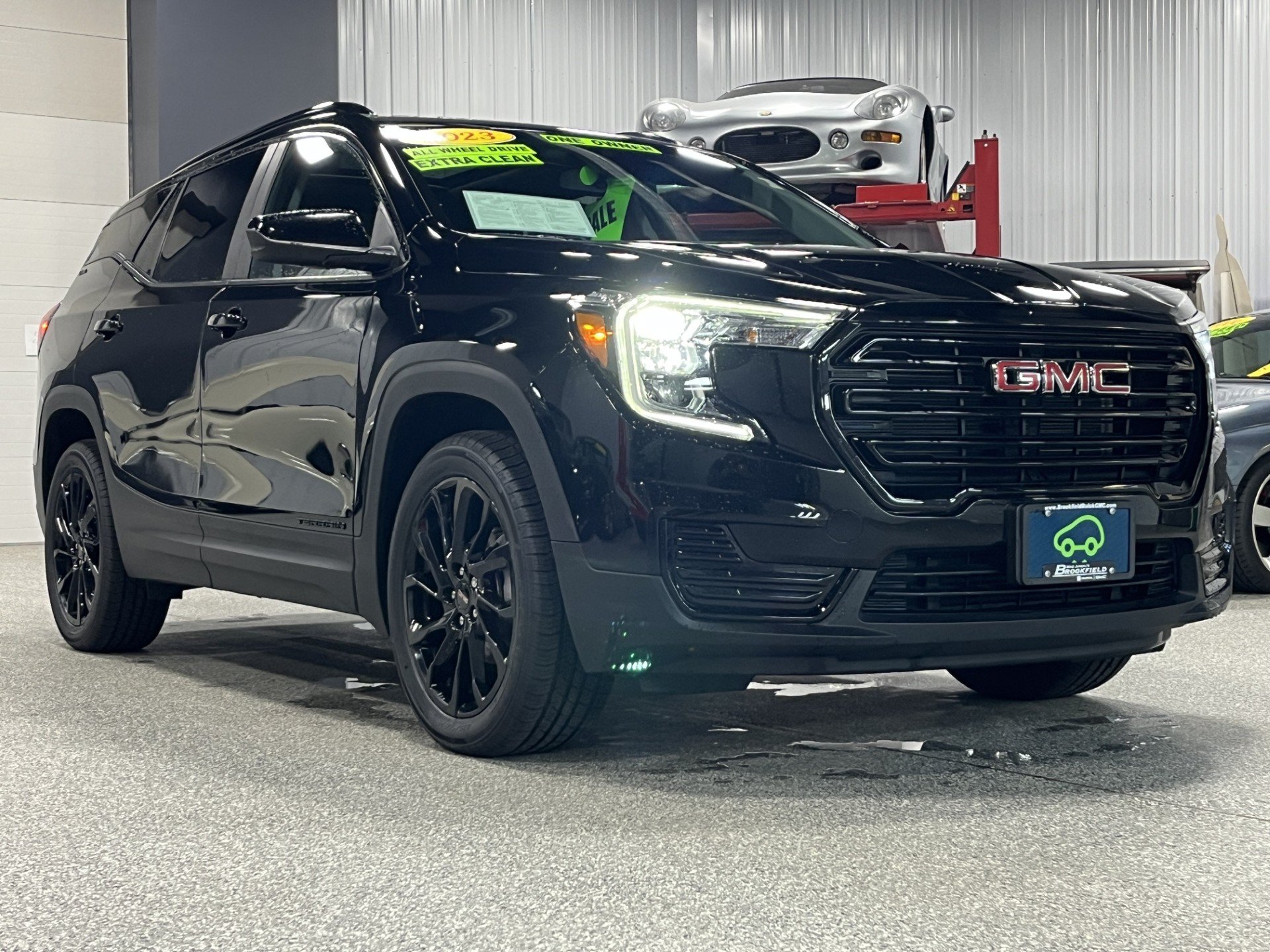 2023 GMC Terrain SLE - Photo 7
