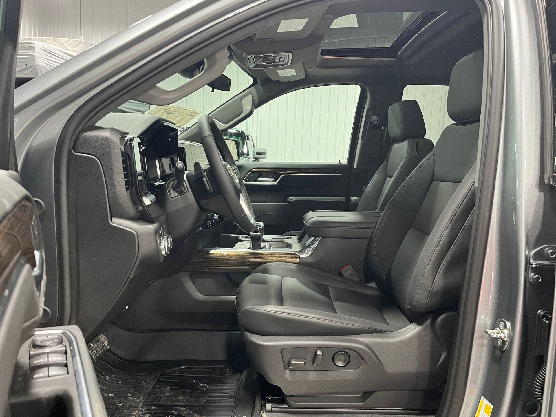 2026 GMC Sierra 1500 Elevation - Photo 14