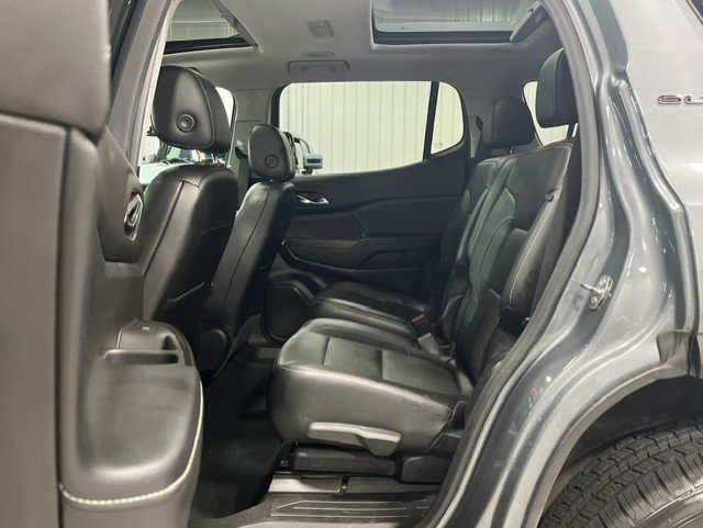 2020 GMC Acadia SLT - Photo 11