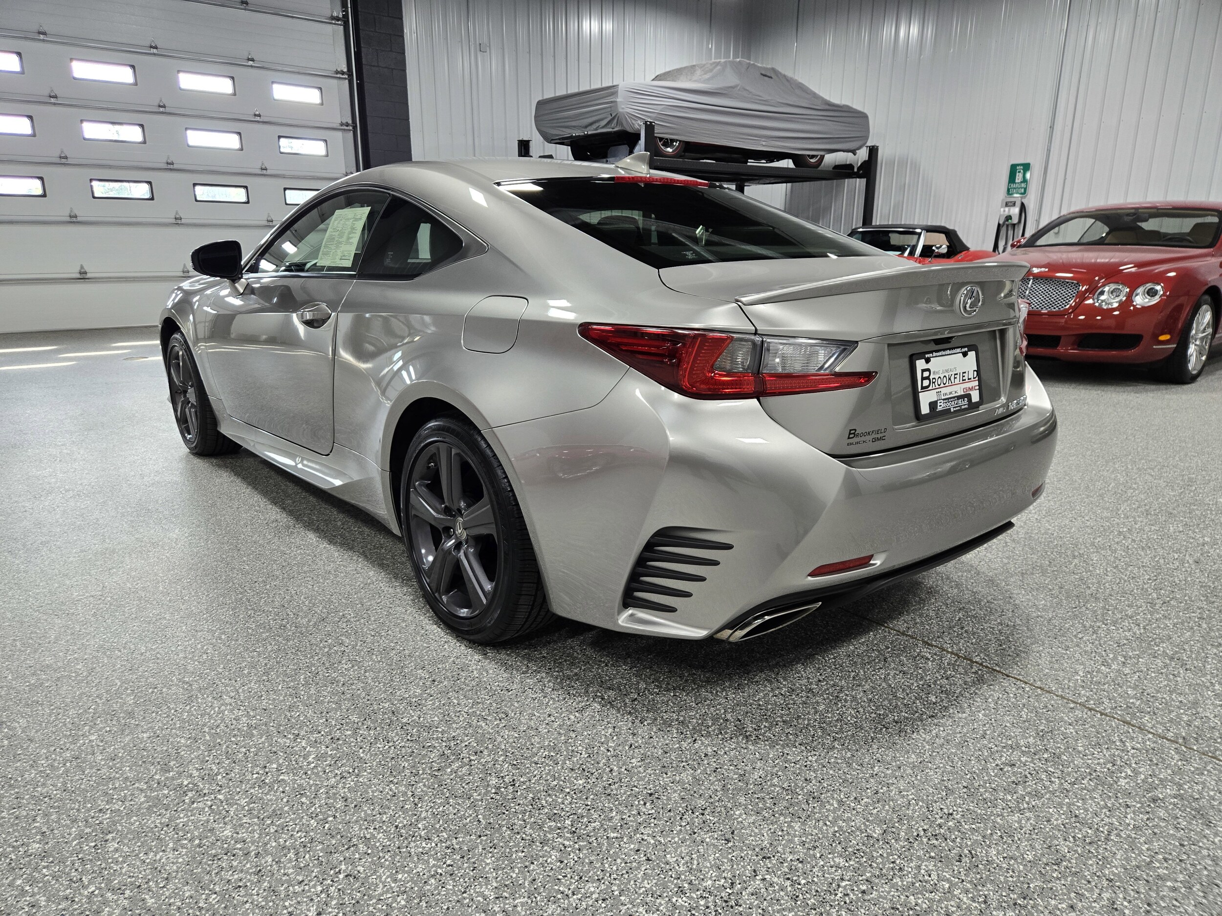 2017 Lexus RC 300 AWD photo 3