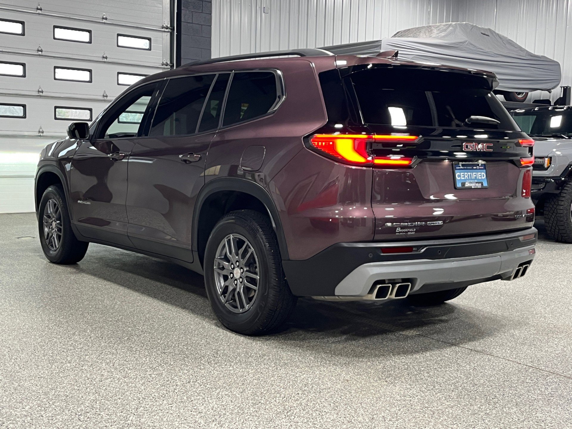 2025 Gmc Acadia Elevation photo 3
