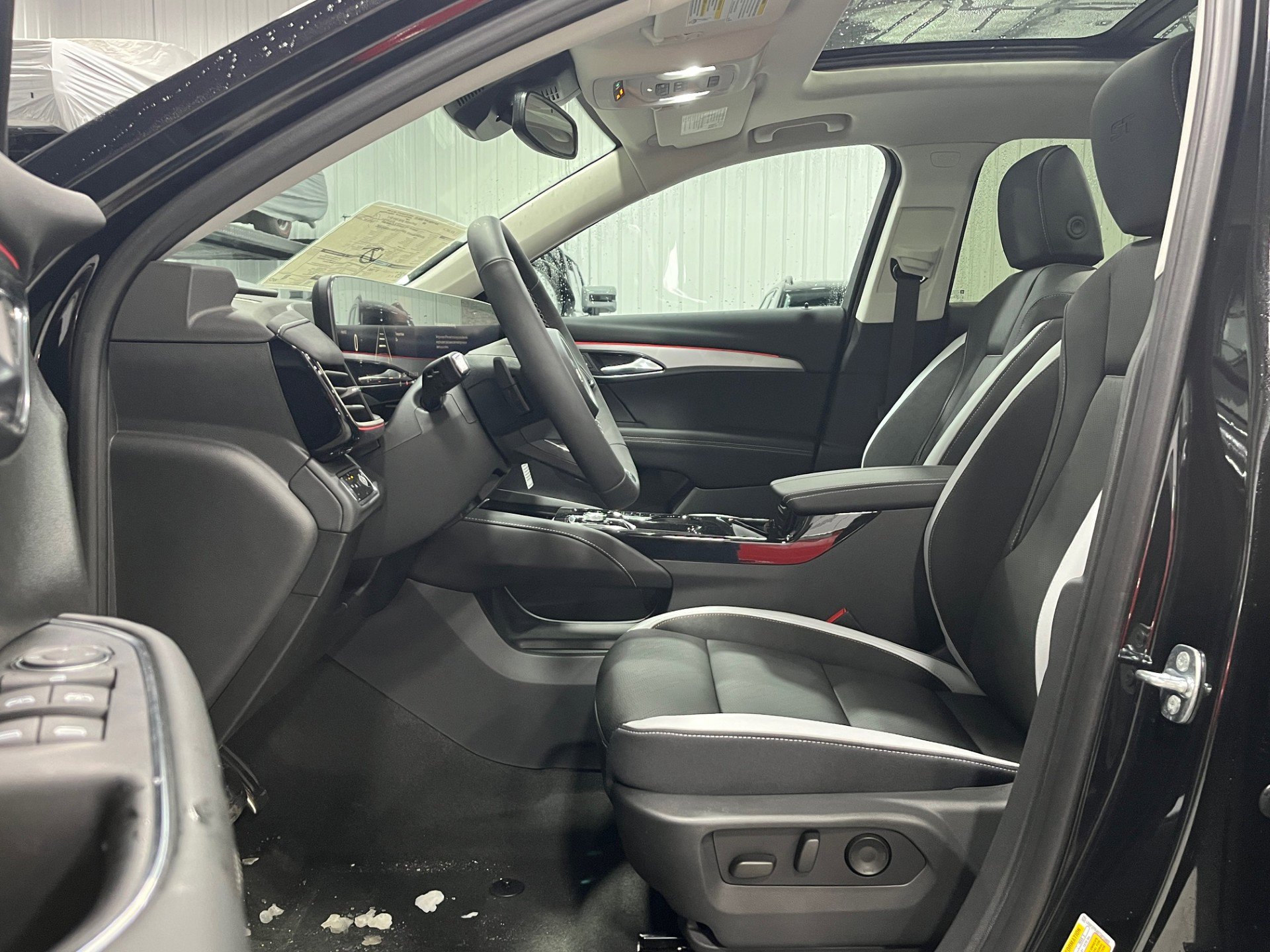 2026 Buick Envision Sport Touring - Photo 13