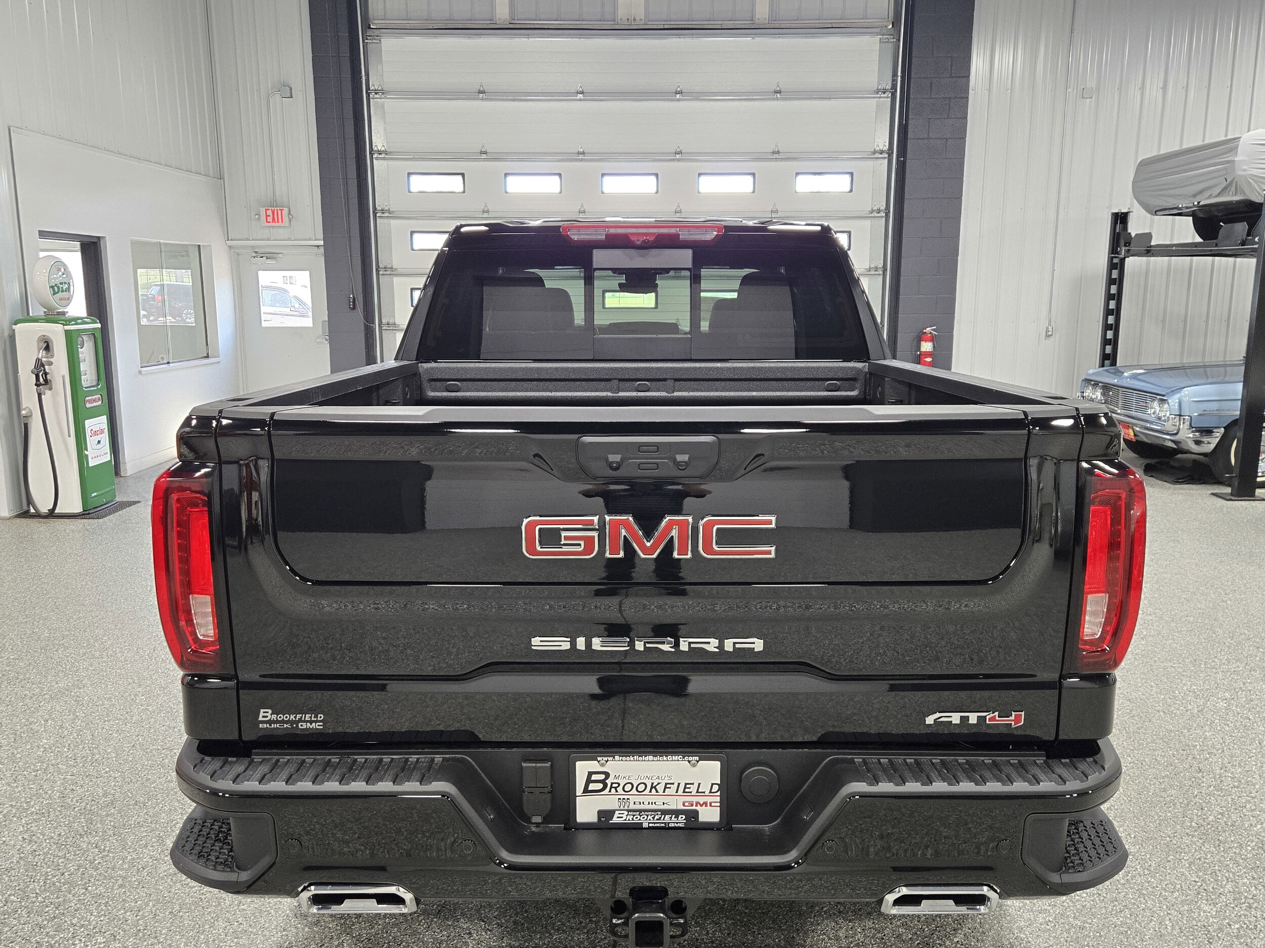 2026 Gmc Sierra 1500 AT4 photo 4