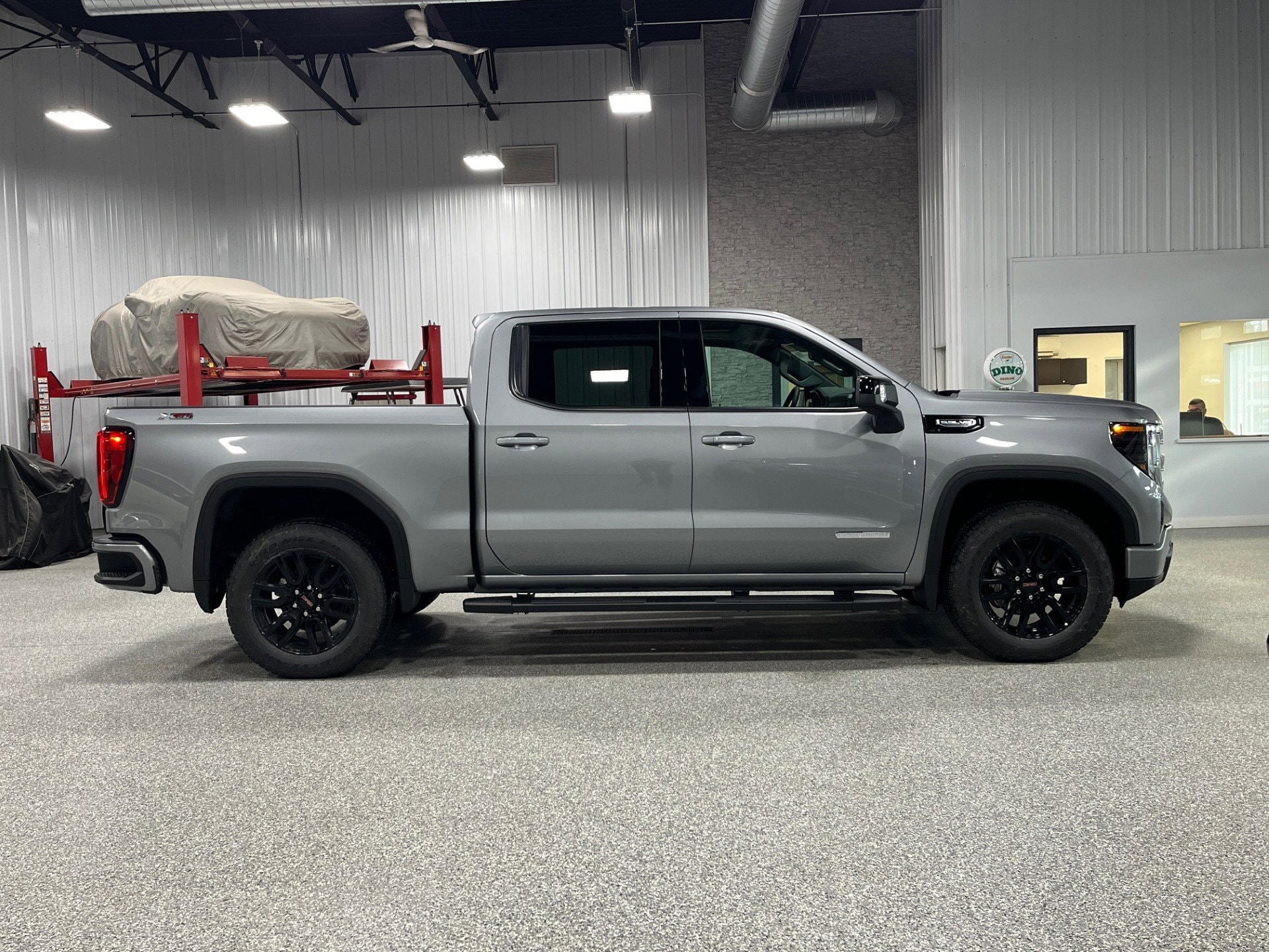 2026 GMC Sierra 1500 Elevation - Photo 7