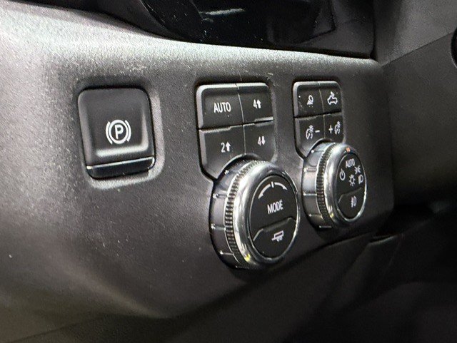 2026 GMC Sierra 1500 SLT - Photo 12