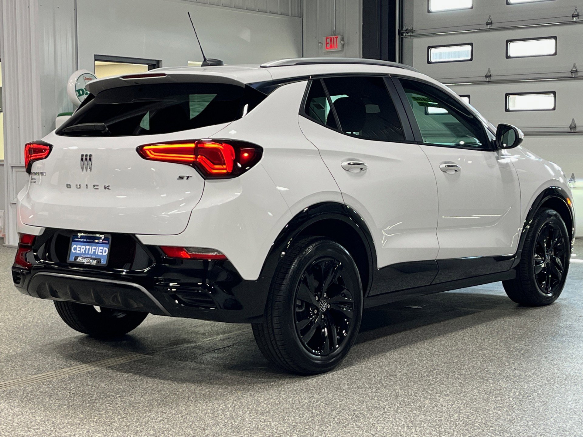 2024 Buick Encore GX Sport Touring photo 4