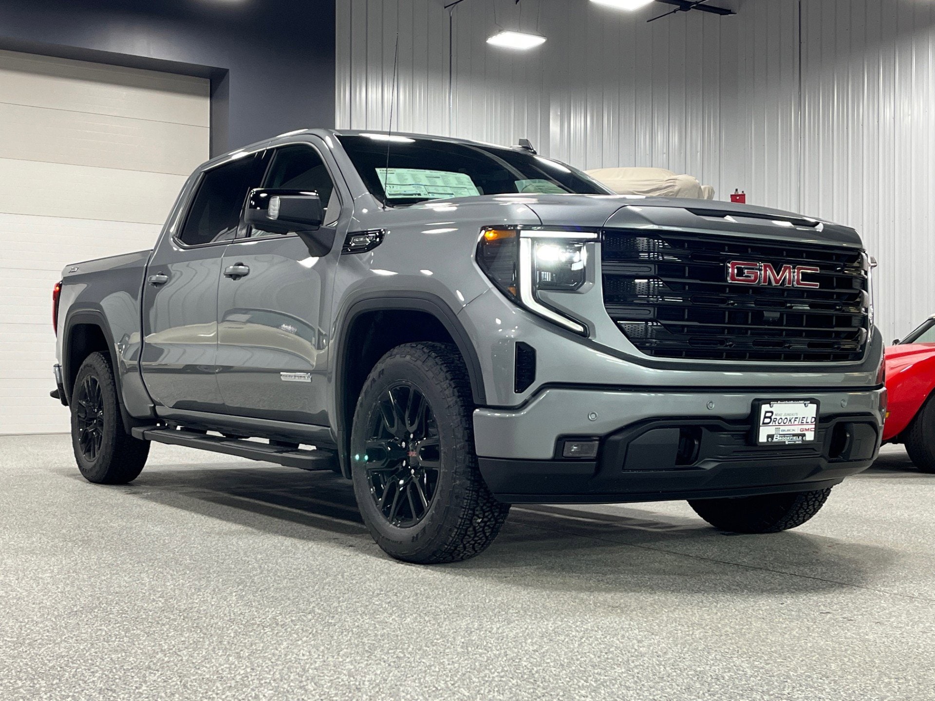 2026 GMC Sierra 1500 Elevation - Photo 8