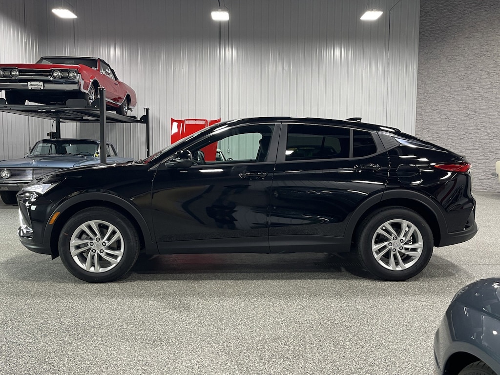 New 2026 Buick Envista Preferred SUV