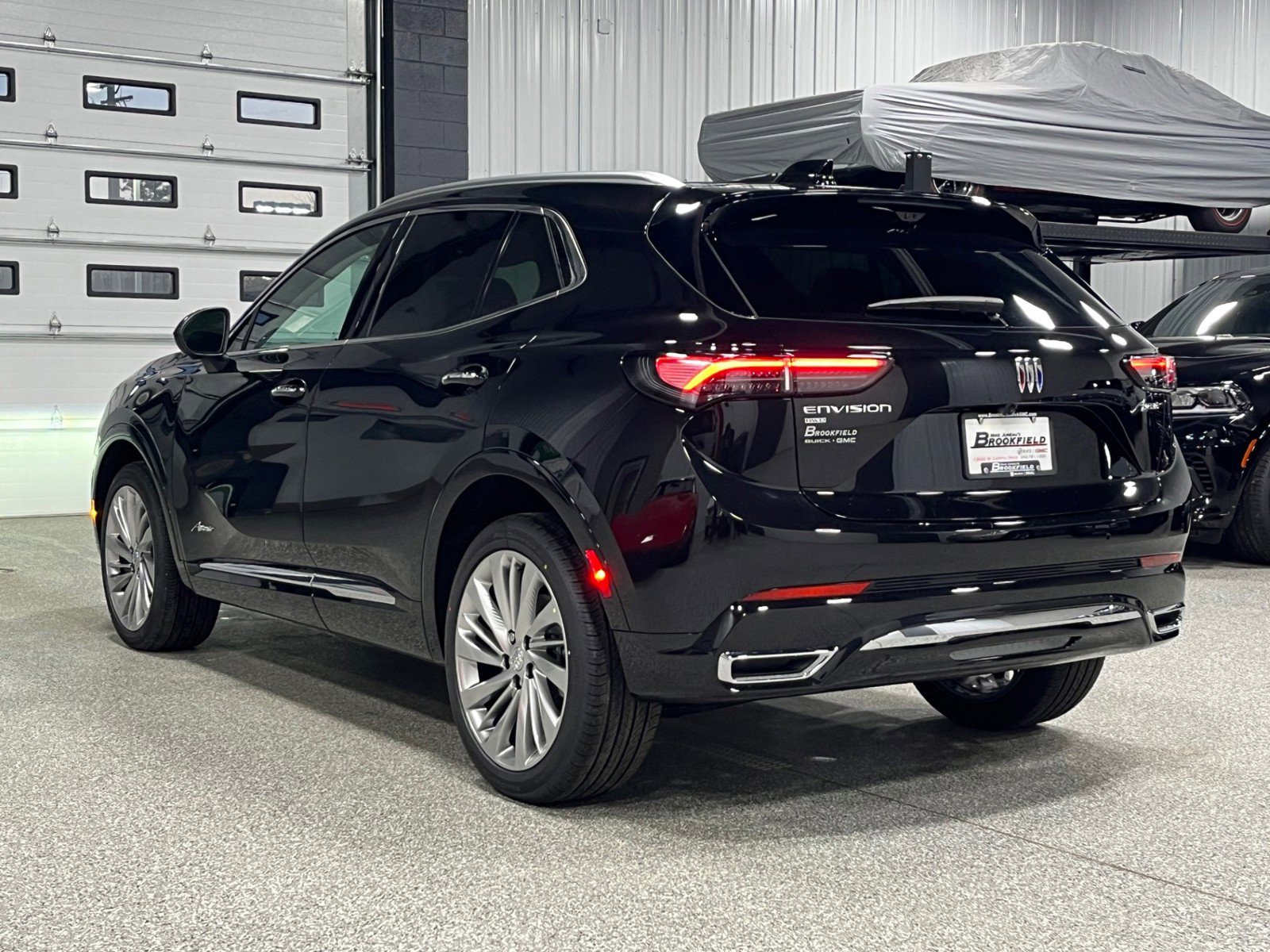 2025 Buick Envision Avenir photo 3