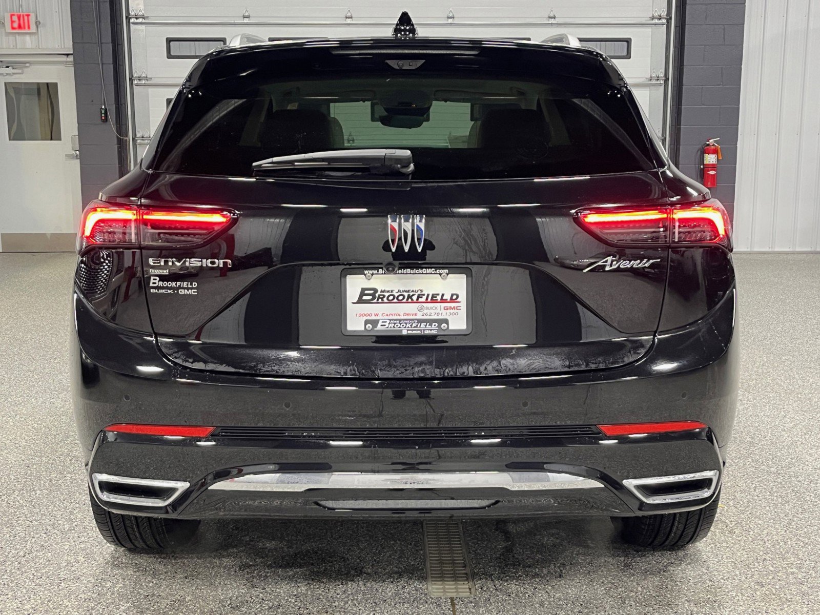 2025 Buick Envision Avenir photo 4