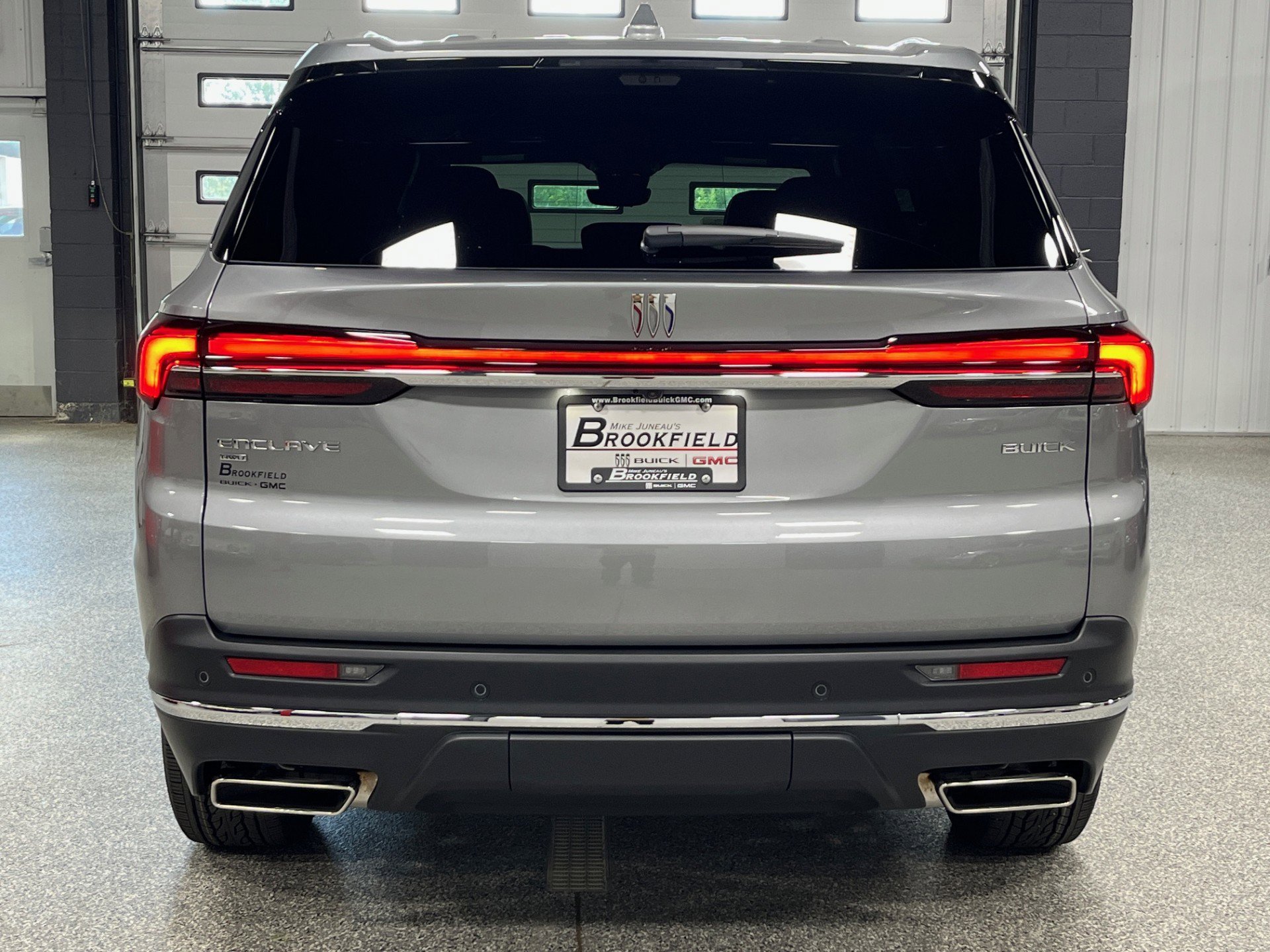 2026 Buick Enclave Preferred photo 4