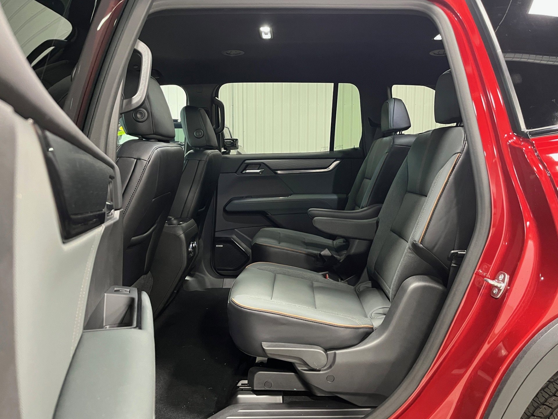 2026 GMC Acadia AT4 - Photo 11