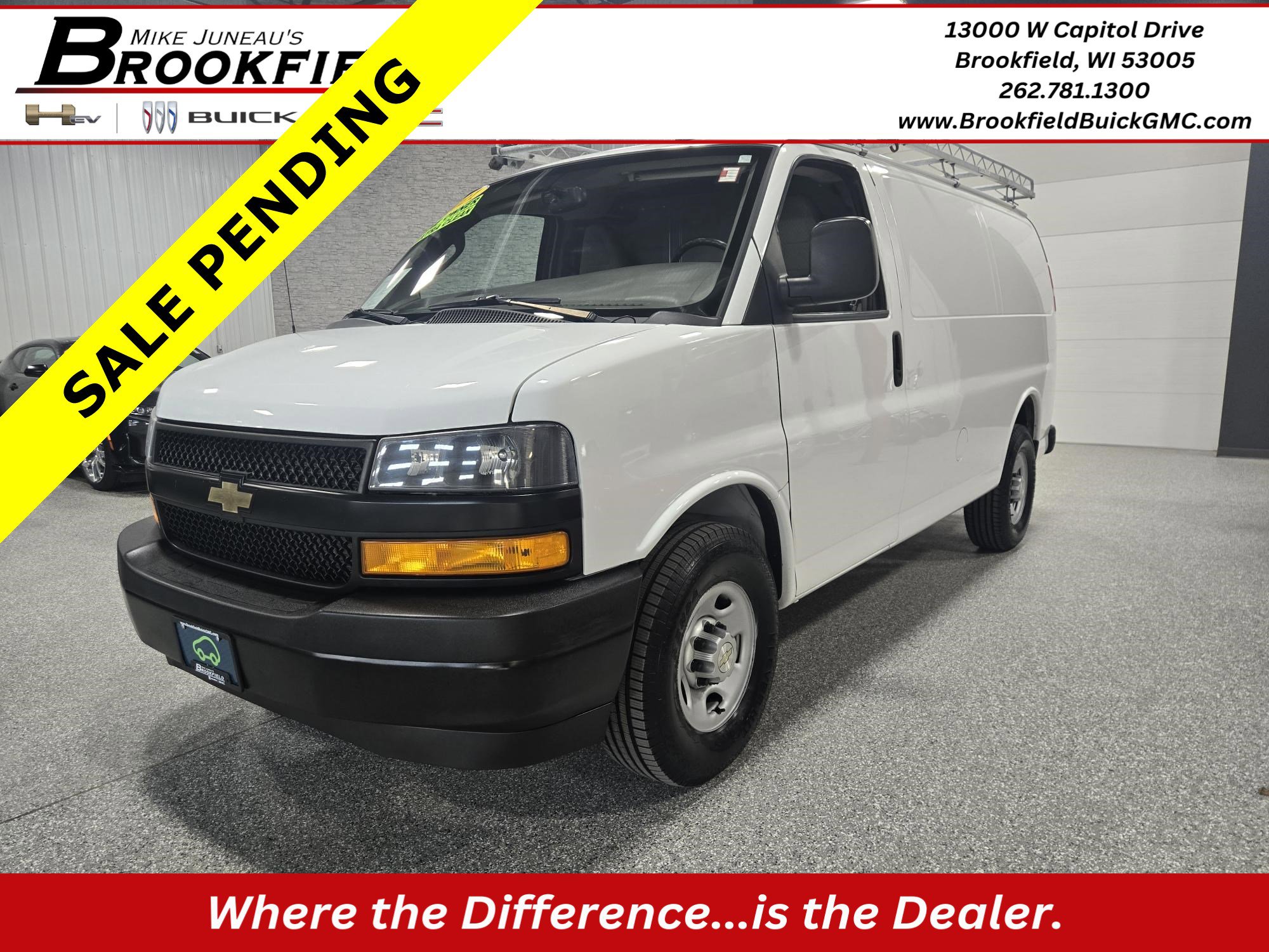 2021 Chevrolet Express 3500 Work Van HD's photo