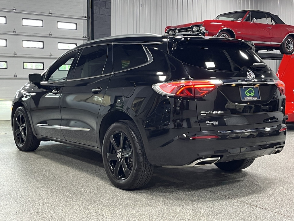 Used 2023 Buick Enclave Essence SUV