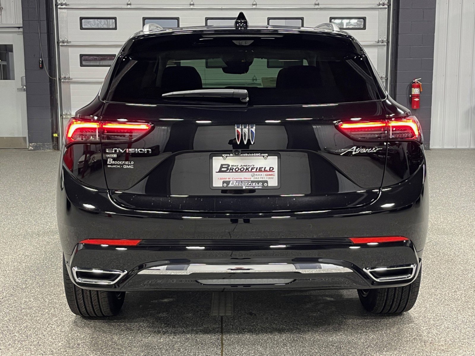 2025 Buick Envision Avenir photo 4