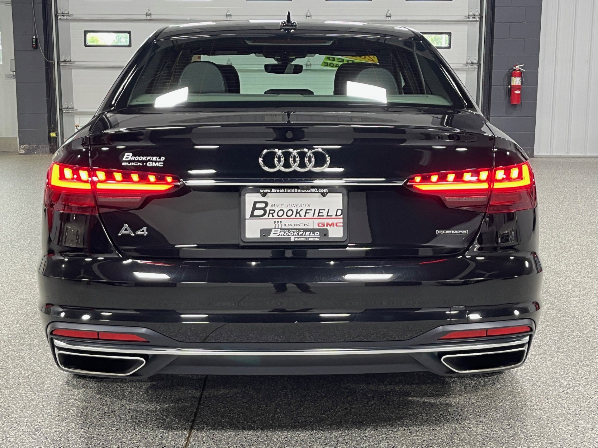 2020 Audi A4 Quattro Premium photo 3