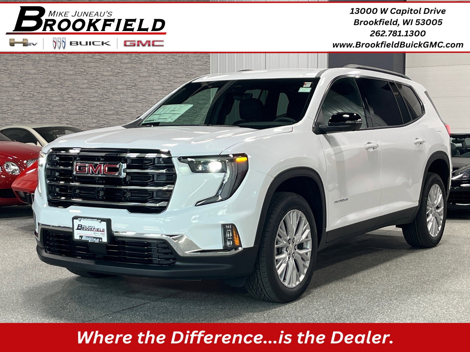 2026 GMC Acadia Elevation's photo