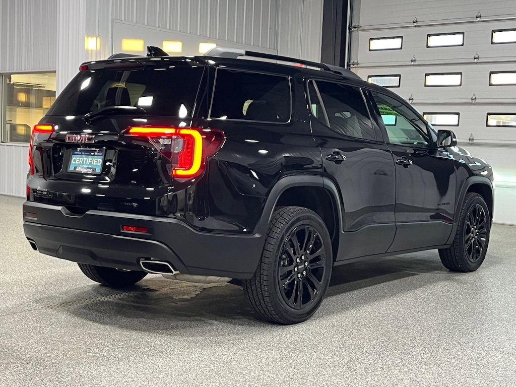 Certified 2023 GMC Acadia SLT SUV