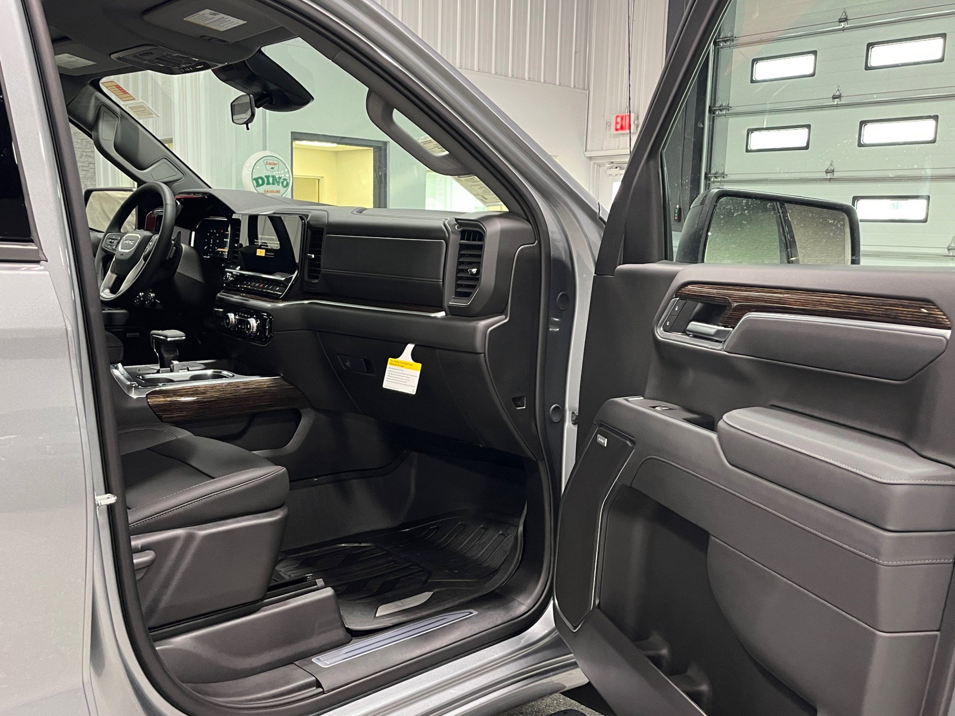 2026 GMC Sierra 1500 Elevation - Photo 10