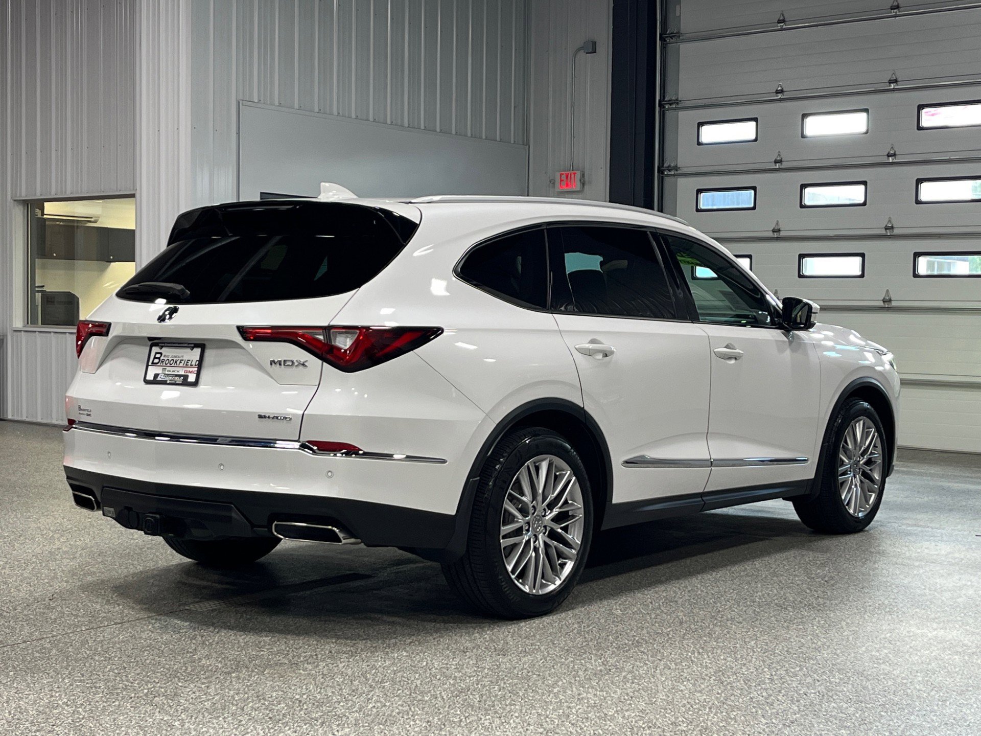 2023 Acura MDX SH-AWD Advance photo 4