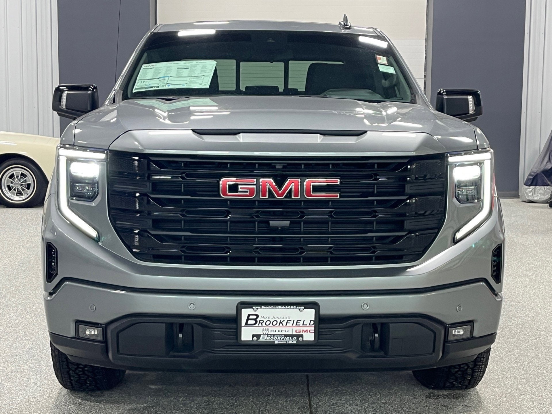2026 GMC Sierra 1500 Elevation - Photo 8
