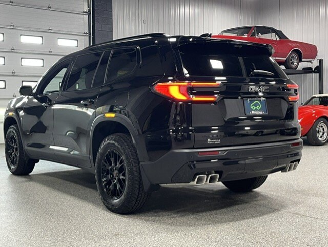 2026 GMC Acadia AT4 - Photo 3