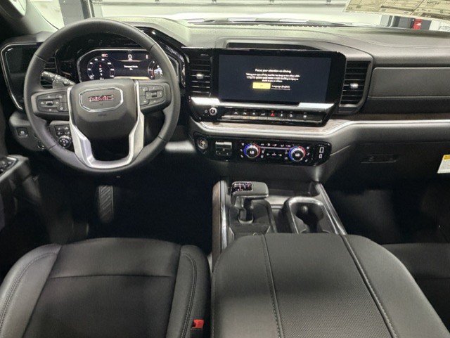 2026 GMC Sierra 1500 SLT - Photo 11