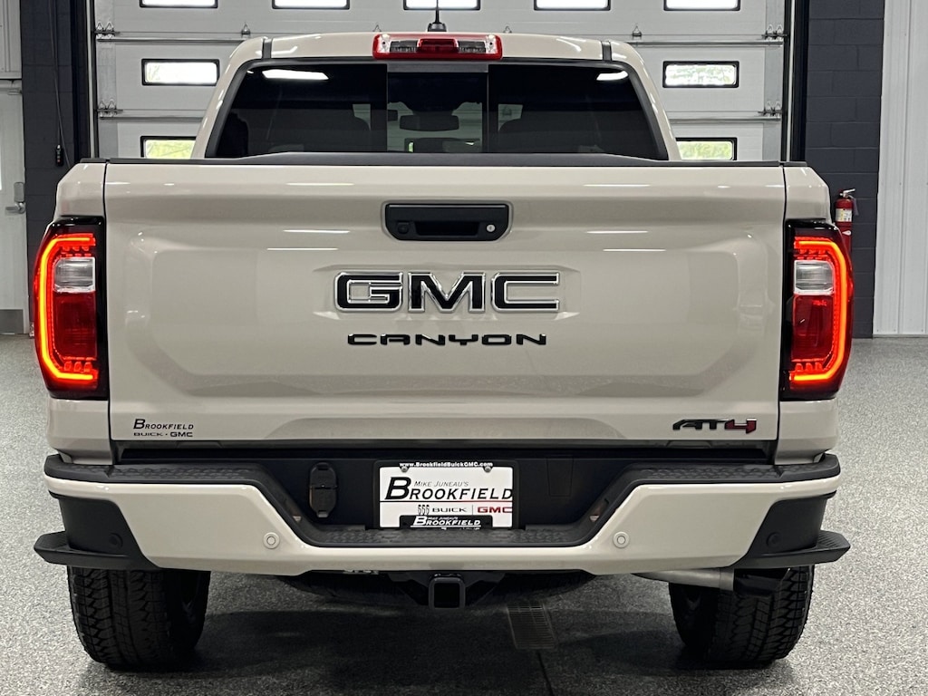 New 2026 GMC Canyon AT4 Truck