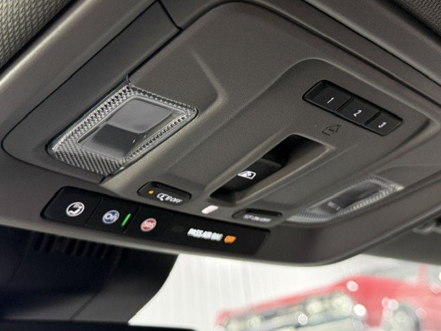 2026 GMC Sierra 1500 SLT - Photo 14