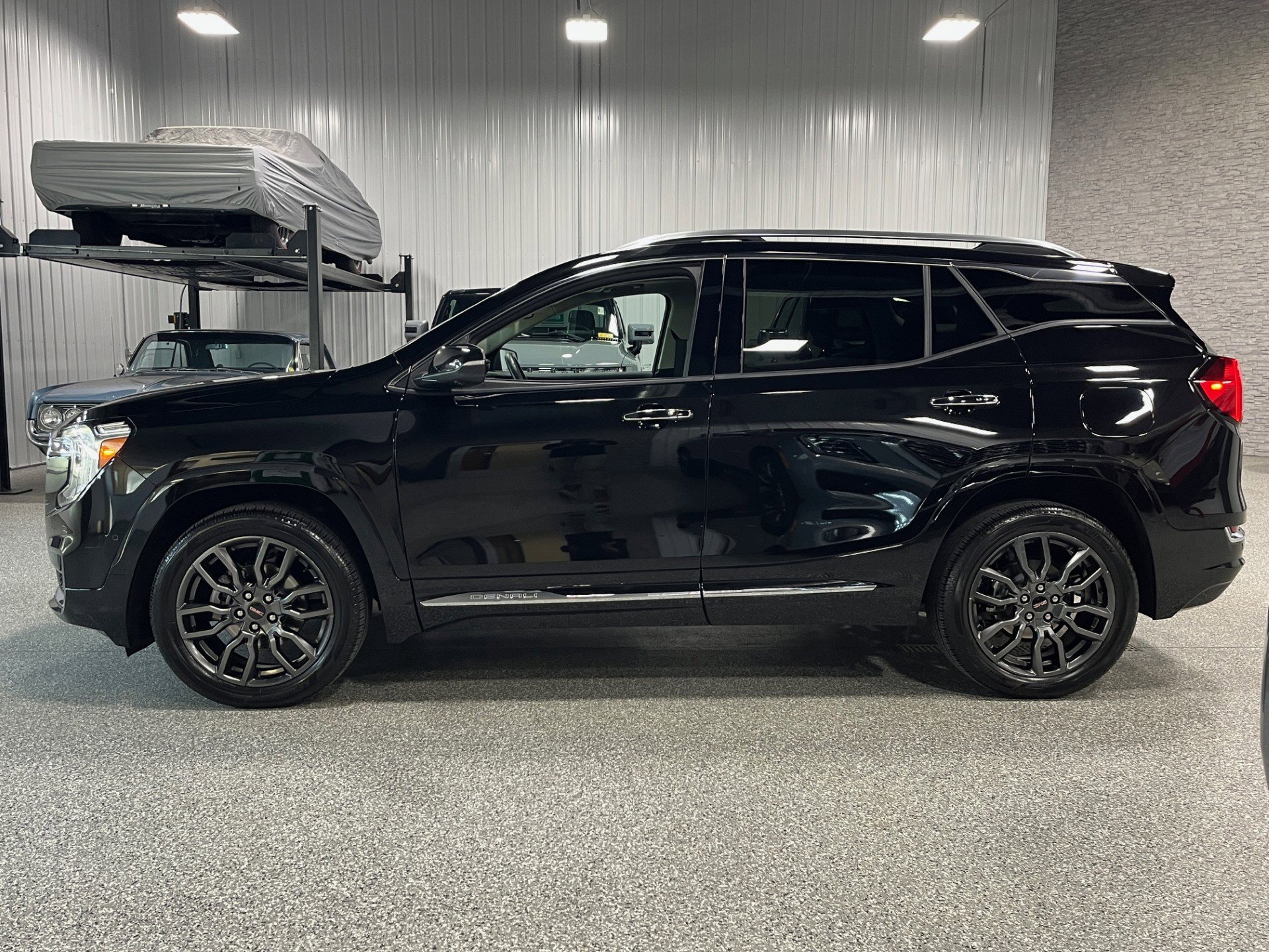 Certified 2022 GMC Terrain Denali with VIN 3GKALXEV2NL251643 for sale in Brookfield, WI