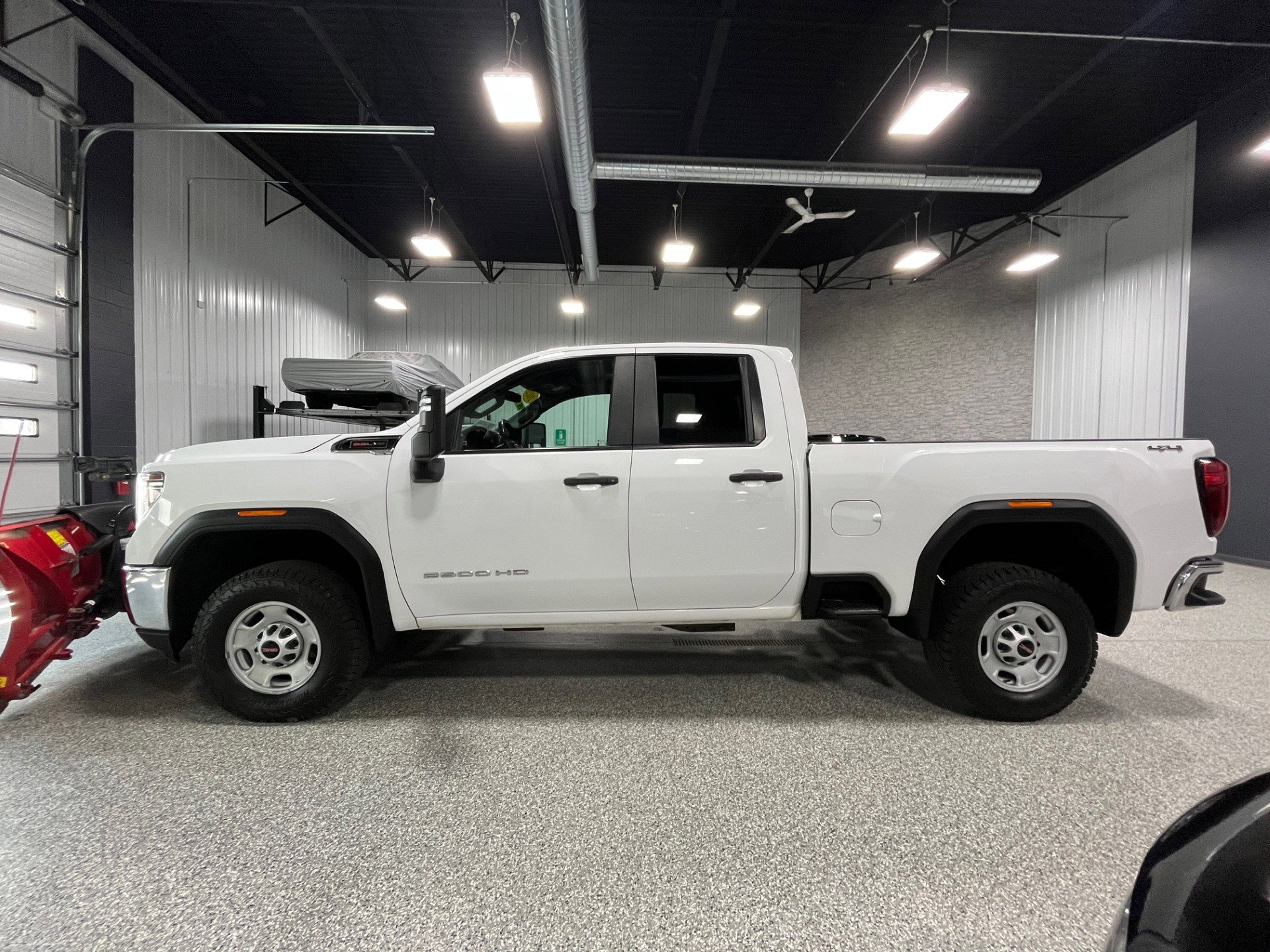 Used 2021 GMC Sierra 2500HD Base with VIN 1GT59LE76MF176749 for sale in Brookfield, WI