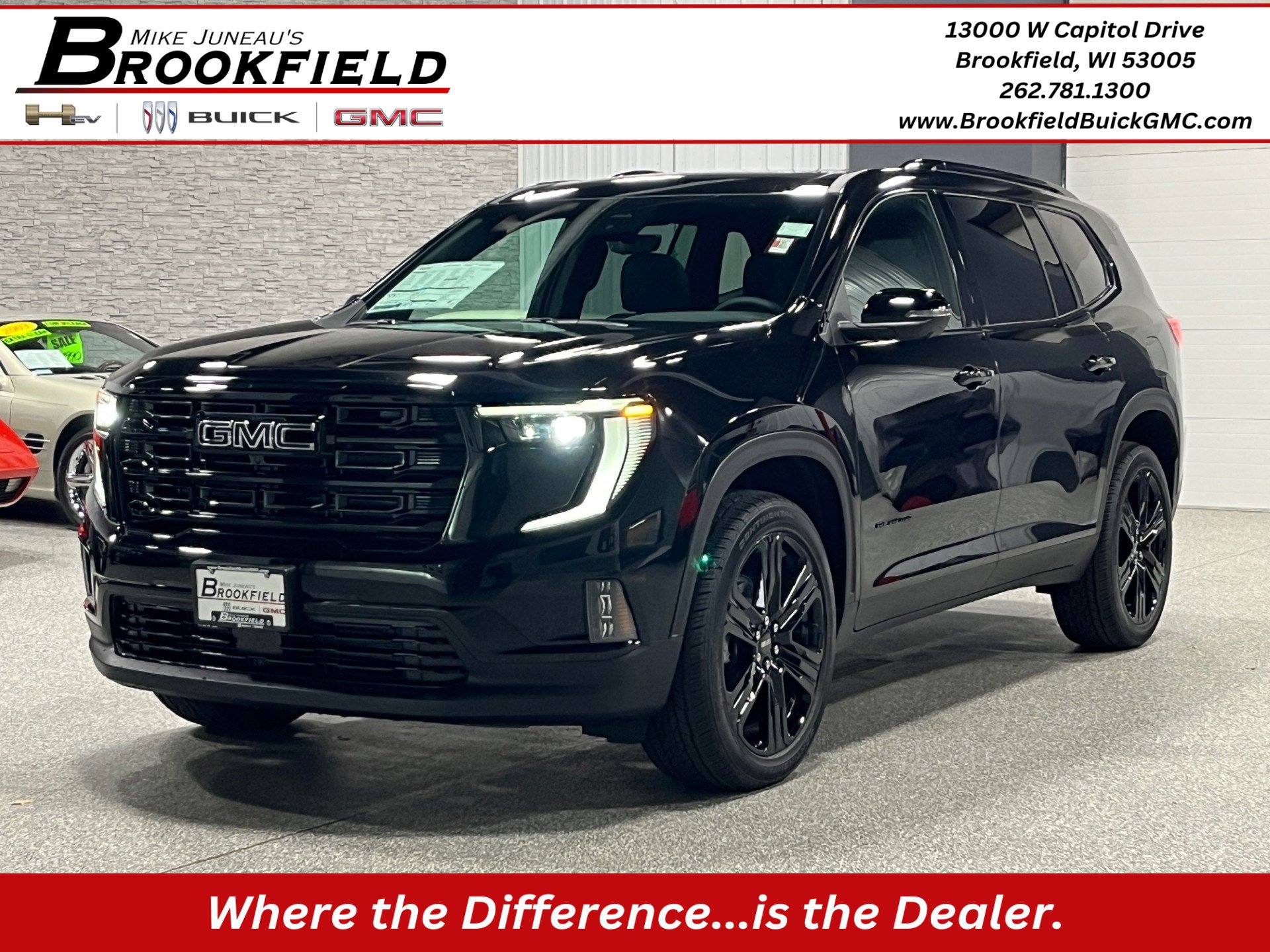 2026 GMC Acadia Elevation's photo