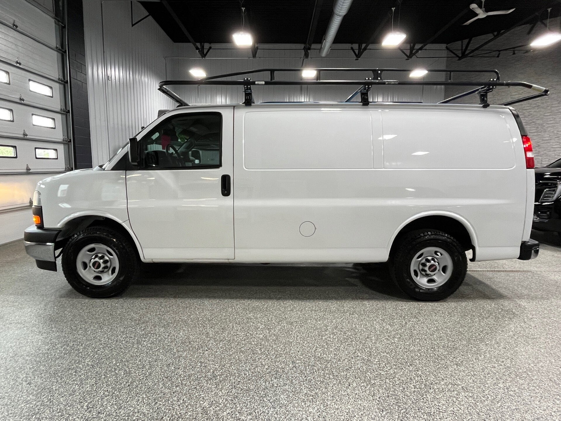 Used 2020 GMC Savana Cargo Work Van with VIN 1GTW7AFG8L1235132 for sale in Brookfield, WI