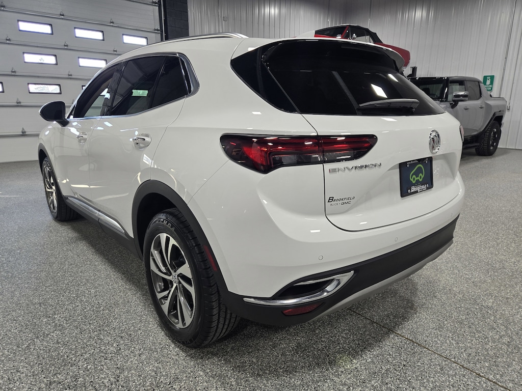 Used 2022 Buick Envision Essence SUV