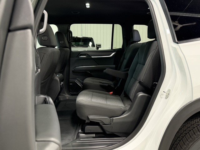 2027 GMC Acadia Elevation - Photo 9