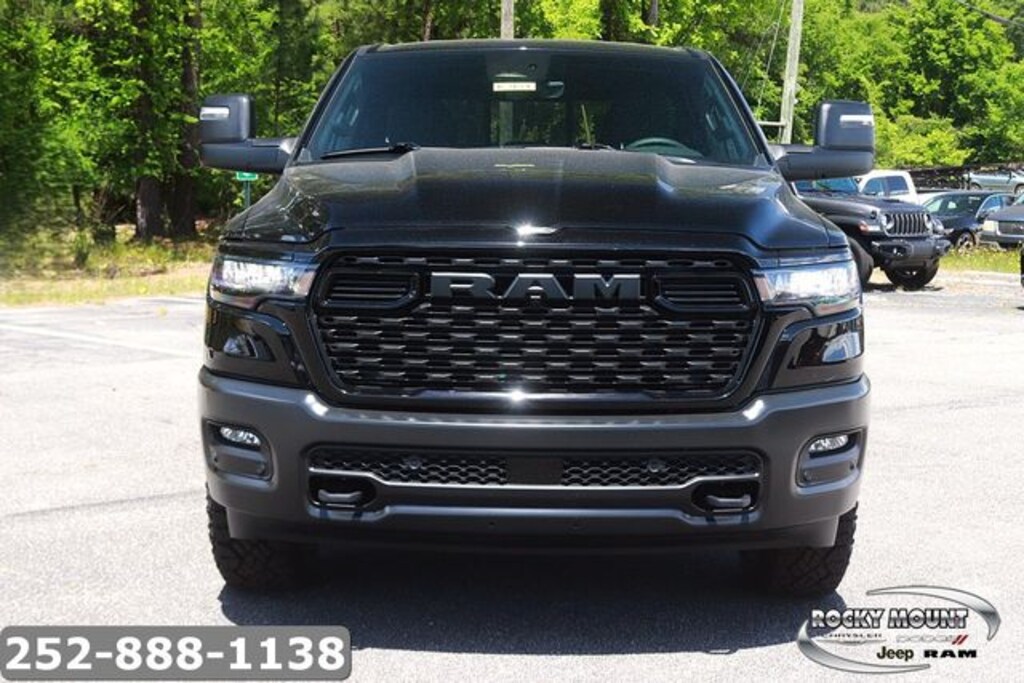 New 2026 Ram 1500 WARLOCK CREW CAB 4X4 5'7 BOX Pickup