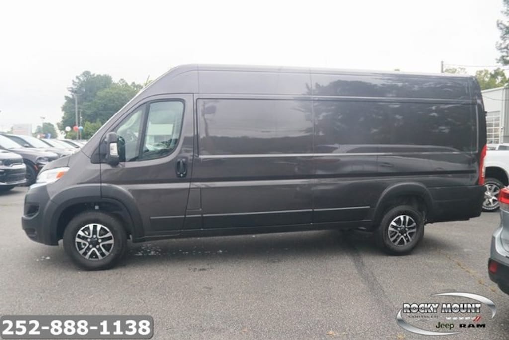 New 2024 Ram ProMaster PROMASTER 3500 SLT CARGO VAN HIGH ROOF 159' WB EXT Cargo Van
