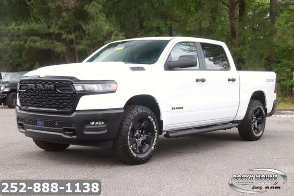 New 2026 Ram 1500 WARLOCK CREW CAB 4X4 5'7 BOX Pickup